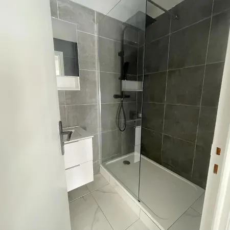 017 Chic & Cosy F2 53m2 Hypercentre Wifi Smart Tv Netflix Saint-Etienne (Loire)